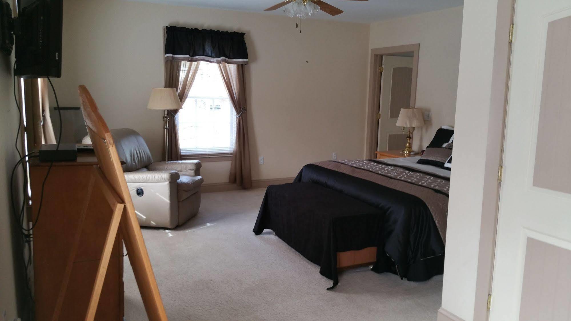 Stamford Gables Bed And Breakfast エクステリア 写真