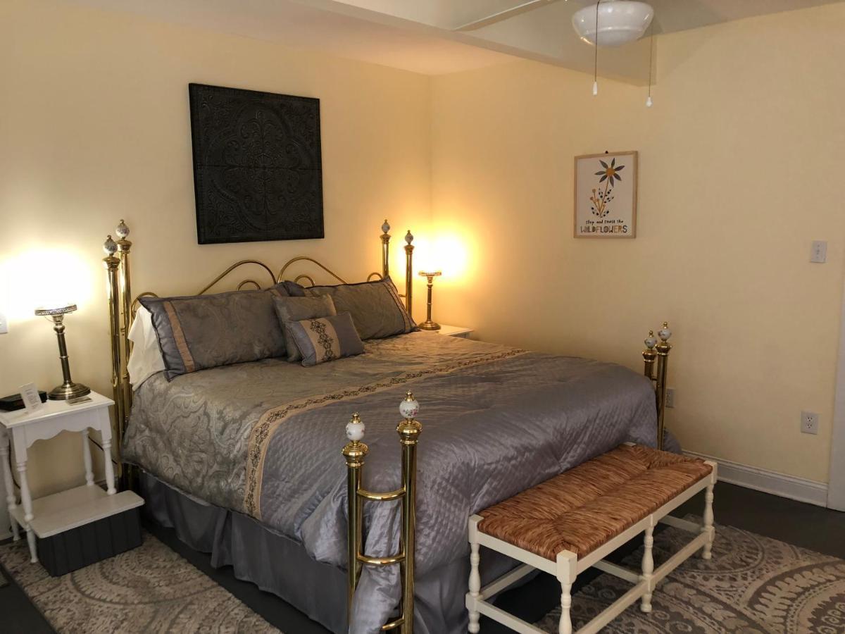 Stamford Gables Bed And Breakfast エクステリア 写真